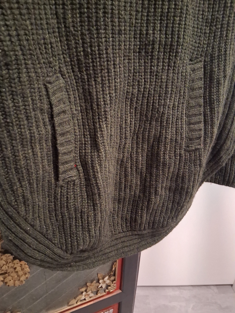 Max Studio Olive Green Ribbed Turtleneck Sweater - Picture 2 of 5